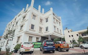 Revaas Lake View Boutique Stay